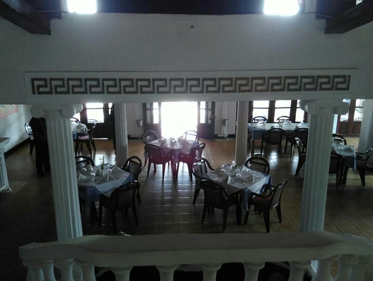 Hotel Restaurant Hellenique Appartements Кігалі Екстер'єр фото
